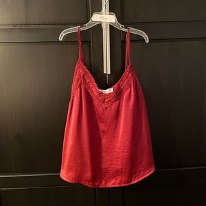 Red hollister lace tank top sized xs.